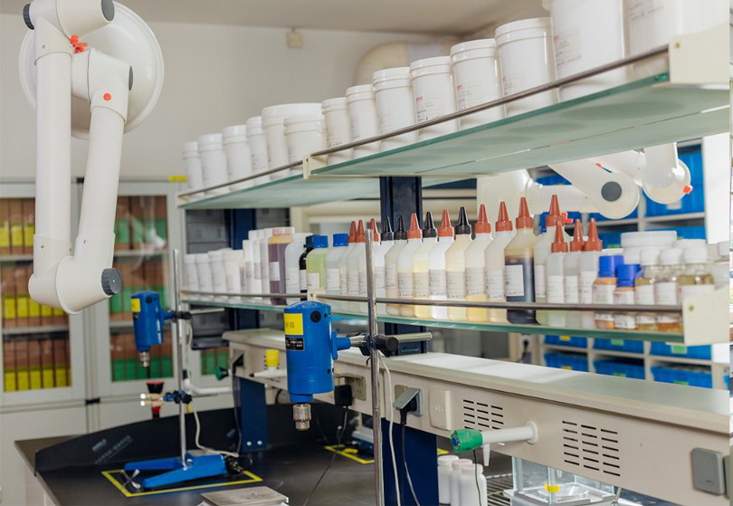 کوم یو غوره دی، PUR ګرم خټکی چپکونکی یا د ایوا ګرم خټکی چپکونکی؟